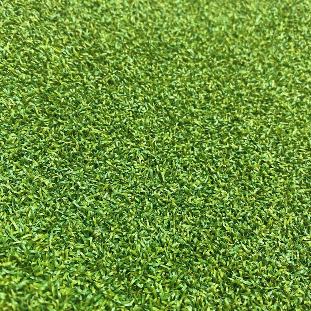 AMAZING TURF ULTRA GOLF GREEN 4M WIDE