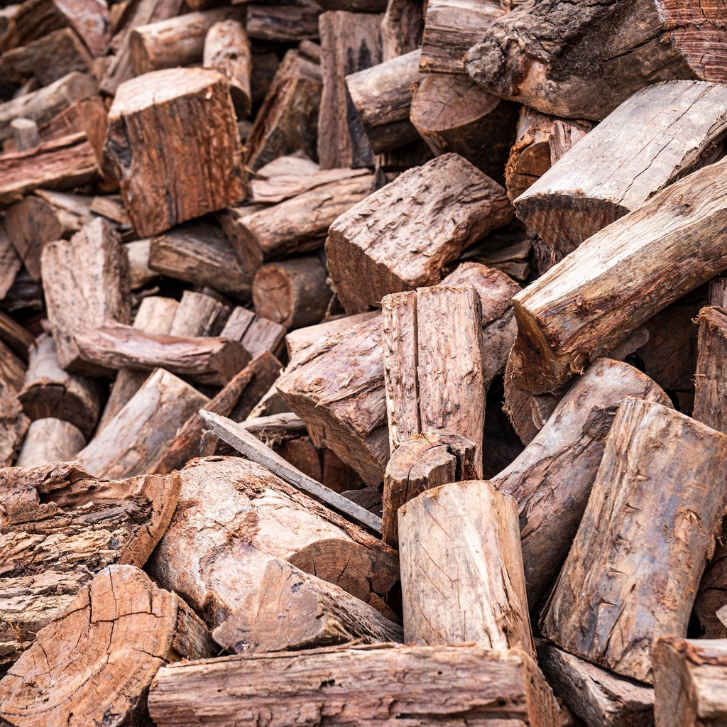 RED GUM FIREWOOD PER TONNE